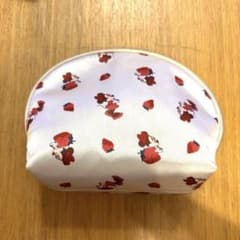 ミニーマウス いちご柄 ポーチのサムネイル