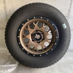 スタッドレスタイヤ 265/65R17 112Qのサムネイル