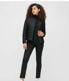UNIQLO　ウルトラライトダウン　Mのサムネイル