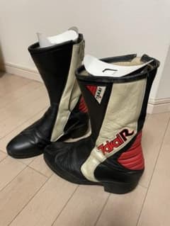 TAKAIブーツ。30年以上前の物です。のサムネイル