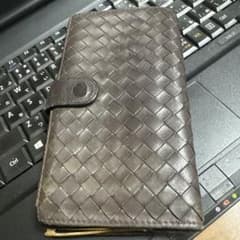 イントレチャート 二つ折り財布 ブラウンのサムネイル