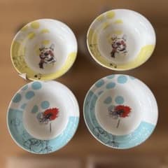 新品フレンチブルドッグと花の陶器皿4個セットのサムネイル