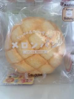 Bloom ブルーム　メロンパン スクイーズのサムネイル