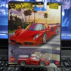 ホットウィール エンツォ フェラーリのサムネイル
