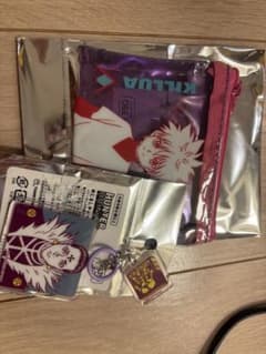 HUNTER×HUNTER キルア ポーチ アクリルキーホルダー セットのサムネイル