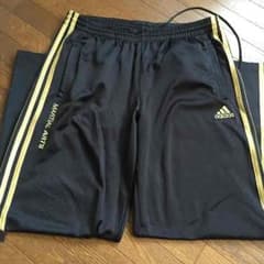 adidasジャージのサムネイル