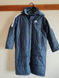 ジ*ー様 adidas ベンチコート ダークブルー フード付き キッズ130cmのサムネイル