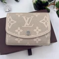 ルイヴィトン ポルトフォイユ イリスXS マヒナ 三つ折り財布 - メルカリ