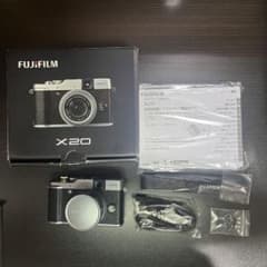美品 Fujifilm X20 シルバー 箱ありのサムネイル