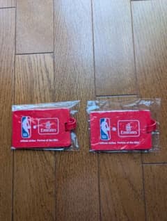 【２個セット】エミレーツ航空✕NBA コラボ　荷物タグのサムネイル