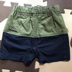 ショートパンツのサムネイル
