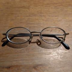 小さめ　レディース　銀縁　オーバルメガネのサムネイル