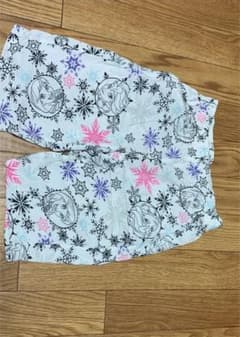 UNIQLOリラコのサムネイル