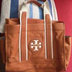 安くします❤️トリーバーチ❤️美品 トートバッグのサムネイル