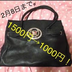 cadillacの黒バックのサムネイル