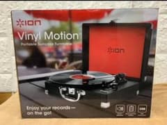 美品　ION Vinyl Motion スーツケース型　レコードプレーヤーのサムネイル