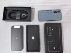 Solana Mobile Seeker ソラナ スマートフォン - メルカリ