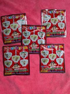 Sukiya x Crayon Shin-chan Shaka Shaka Complete set of all 5 keychains