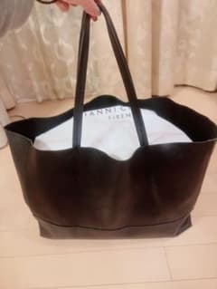 Gianni Chiarini ジャンニキャリーニ　トートバッグ　黒　フルレザーのサムネイル