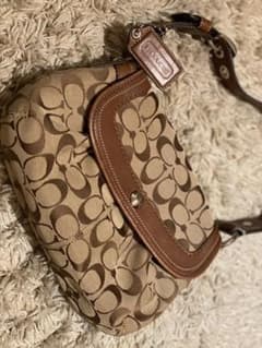 【送料込/正規品】【数回のみ使用】COACH コーチ ハンドバッグのサムネイル