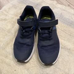 ナイキ　キッズシューズ22cmのサムネイル