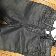 レザージーンズのサムネイル