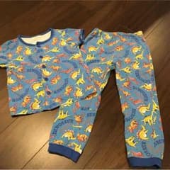 恐竜パジャマ110㎝のサムネイル