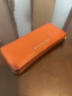 Luck charm様専用 /MICHAEL KORS /長財布 とバックのサムネイル