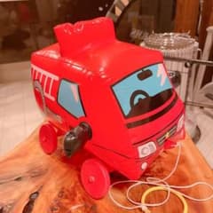 ビニール玩具　お散歩コロコロ　消防車のサムネイル