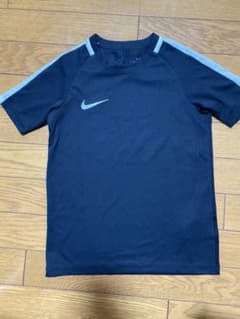 NIKE ナイキ Tシャツのサムネイル