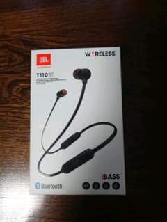 JBLBluetoothイヤホンのサムネイル