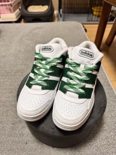 adidas スニーカー ホワイト グリーンのサムネイル