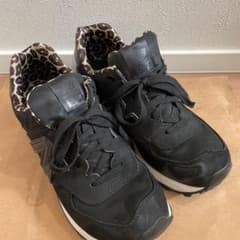 new balance 574 スニーカーのサムネイル