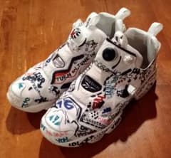 高*丼様 VETEMENTS x Reebok Instapump Furyのサムネイル