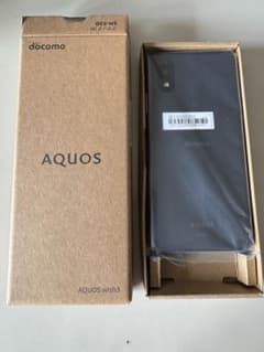 AQUOS wish3 ブラック 64 GB docomoのサムネイル