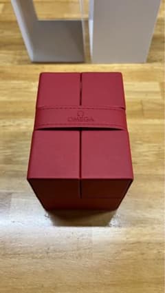OMEGA 時計ケース ウォッチケース　時計ボックス　オメガ紙袋ありのサムネイル