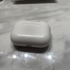 AirPods ケース ホワイト 充電ポート付きのサムネイル