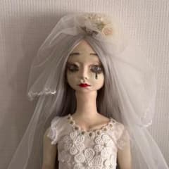創作人形のサムネイル