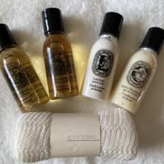Diptyque ディプティック　アメニティ　トラベルセットのサムネイル