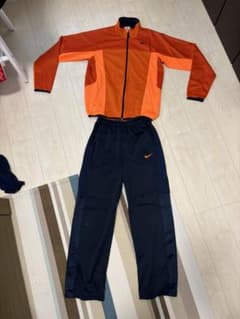 【上下サイズ違い】Nike ジャージ上下セット オレンジ・ネイビーのサムネイル
