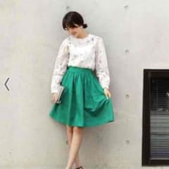 dholic グリーンフレアスカートのサムネイル