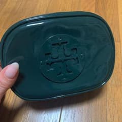 Tory Burch カーキ ポーチのサムネイル