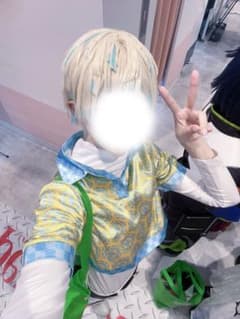 にじさんじ 緋八マナ コスプレ衣装のサムネイル