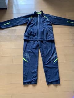 asics ジャージ上下セットのサムネイル