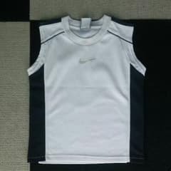 NIKE  Tシャツ 130のサムネイル