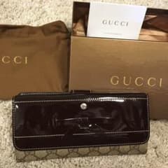 【値下げ】GUCCI 長財布のサムネイル