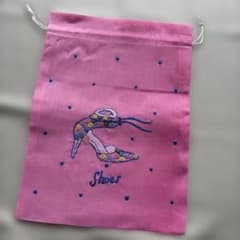 手刺繍リネン 巾着ポーチ ピンクのサムネイル