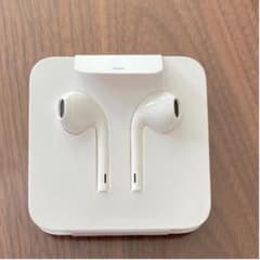 iPhone 純正イヤホン アップルのサムネイル