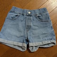 UNIQLO　キッズ　デニムショートパンツ110のサムネイル