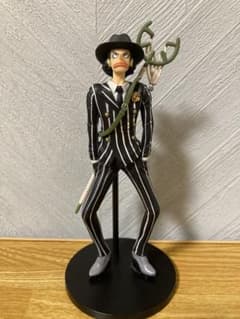 【ONE PIECE】ウソップ スーツ姿 フィギュアのサムネイル